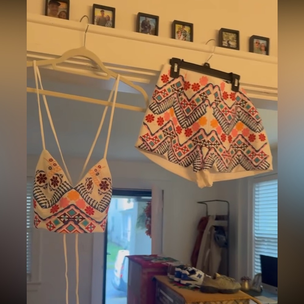Lulu's Multicolor Geometric Two-Piece Set - Picture 2 of 6